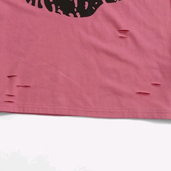 🍉5 for $25* Lipstick Print Tee - Picture 4 of 6